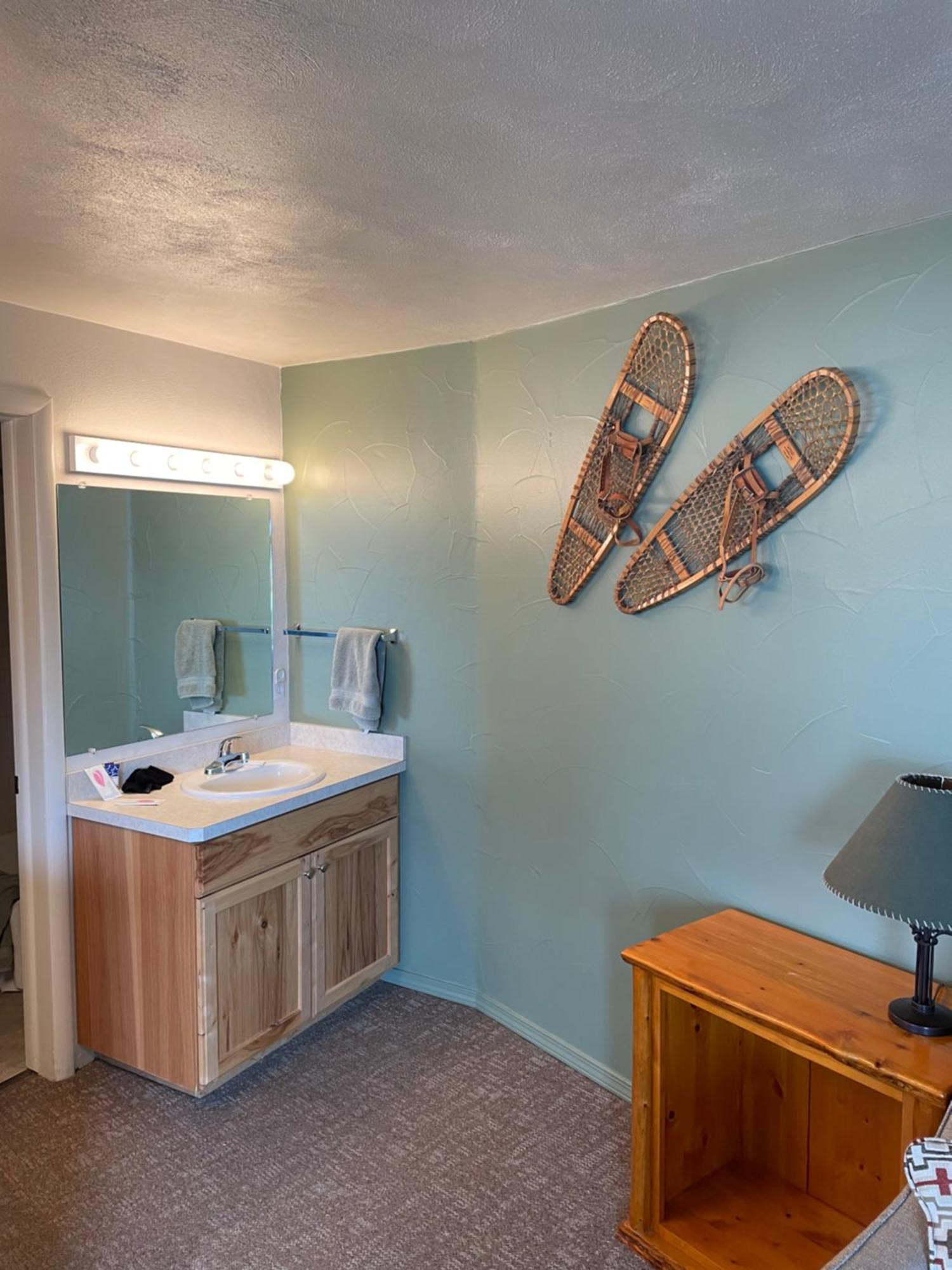 Americas Best Value Inn Polson Εξωτερικό φωτογραφία